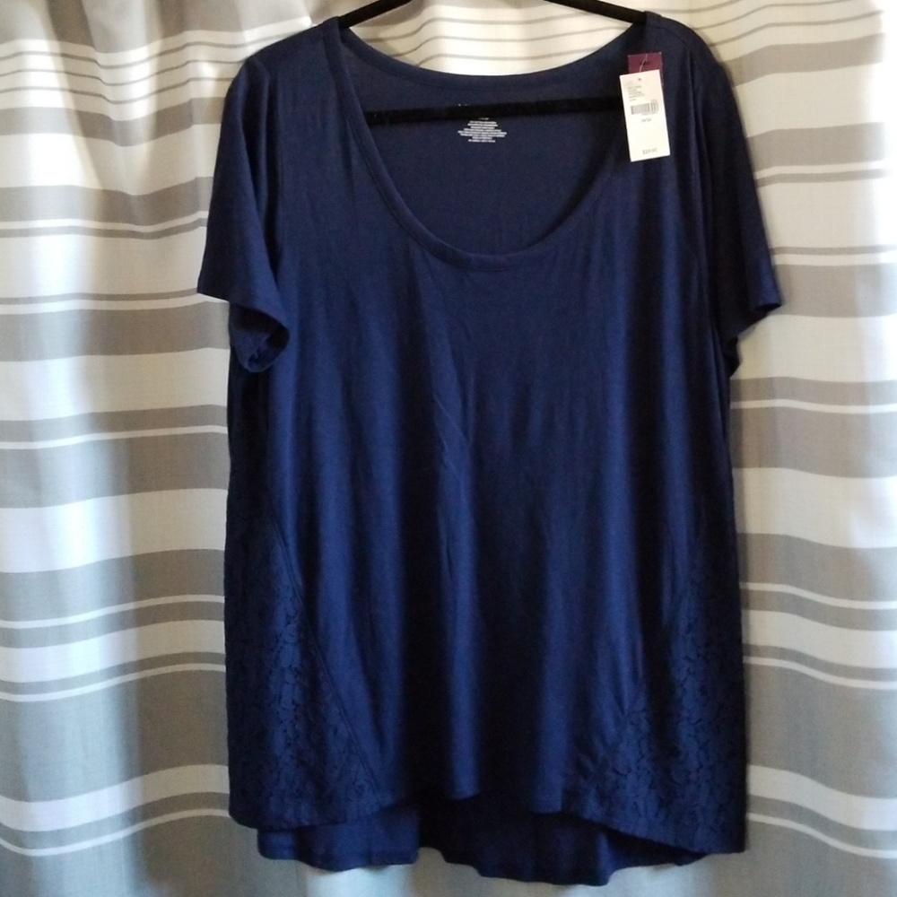 NWT Lane Bryant sz 14/16 navy t w/lace side panels